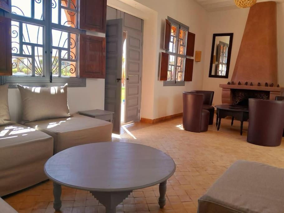 Villa Agora, Villa A La Campagne Proche Marrakech Sidi Abdallah Ghiat Ngoại thất bức ảnh