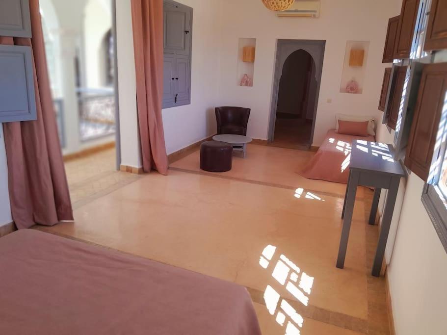 Villa Agora, Villa A La Campagne Proche Marrakech Sidi Abdallah Ghiat Ngoại thất bức ảnh